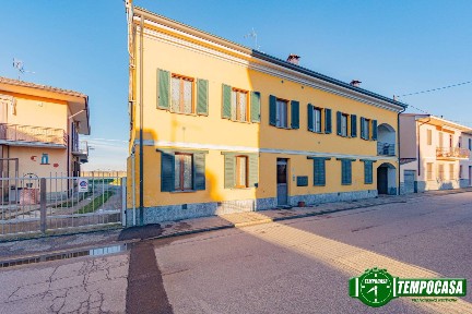 Trilocale via Po, Centro, Travacò Siccomario