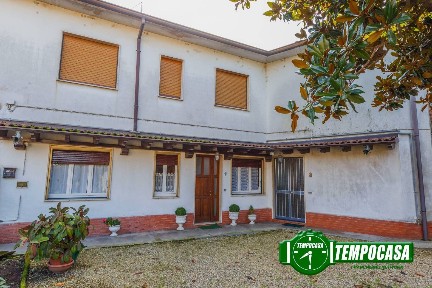 Trilocale via San Pollini, Zinasco Nuovo, Zinasco