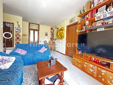 Pavia, Vallone, Via Pietro Nenni, 7