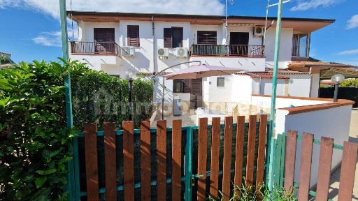 Villa a schiera via delle Grazie 40, Marina Di Sibari, Cassano all'Ionio