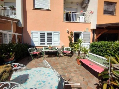 Villa a schiera via Scjdros 12, Serra Miceli, Castrolibero