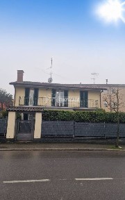 Trilocale viale Cremona, Viale Cremona, Pavia