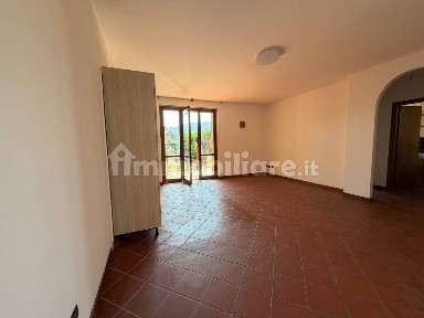 Bilocale via Anna Coralli 19, Rivanazzano, Rivanazzano Terme