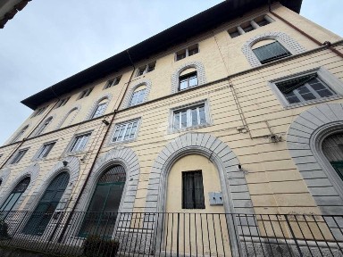 Trilocale via Porta Pertusi 20, Centro Storico, Pavia
