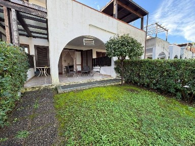 Villa a schiera Complesso 