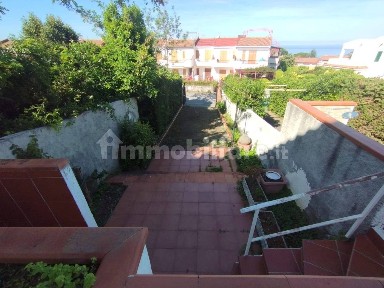 Villa a schiera via Leopoldo Cupido, Baia del Carpino, Petrosa, Piano Grande, Scalea