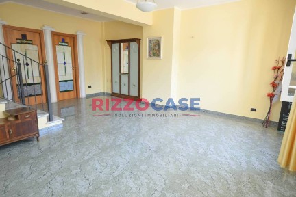 Villa a schiera via Fellino 44, Rossano Stazione, Corigliano-Rossano