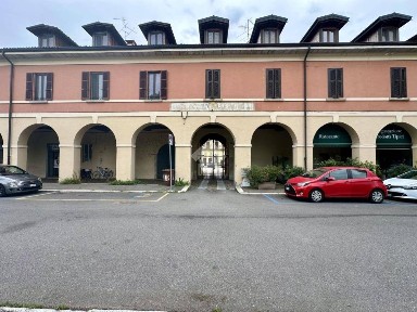 Monolocale piazza borgo calvenzano 2, Centro Storico, Pavia