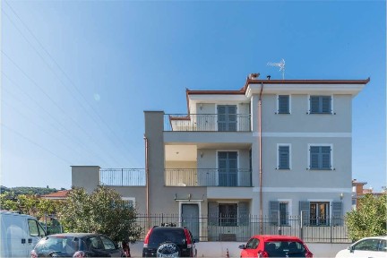 Villa unifamiliare via Colombera, 12, Centro, Diano Marina