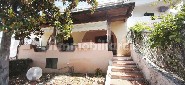 Villa a schiera via Leopoldo Cupido, 16, Baia del Carpino, Petrosa, Piano Grande, Scalea