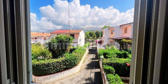 Villa a schiera via Domenico Cupido, Baia del Carpino, Petrosa, Piano Grande, Scalea