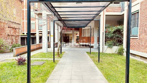 Appartamento ottimo stato, terzo piano, Centro Storico, Pavia