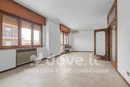 Appartamento corso Cavour 210, Centro, Garlasco