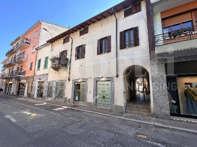 Trilocale corso cavour, 150, Centro, Garlasco