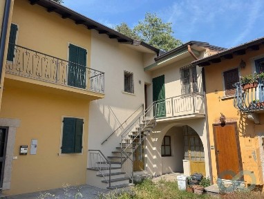 Rezzato, Via Alcide De Gasperi, 83