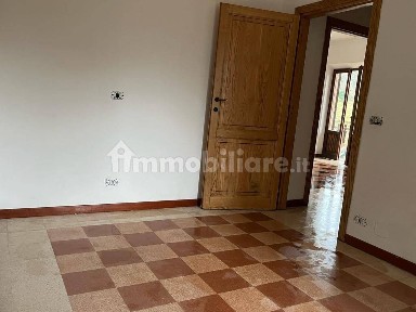 Trilocale Grassetti, Sarnano