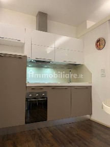 Bilocale via Tito Speri 6, Centro, Civitanova Marche