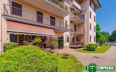 Trilocale via Francana, Viale Cremona, Pavia