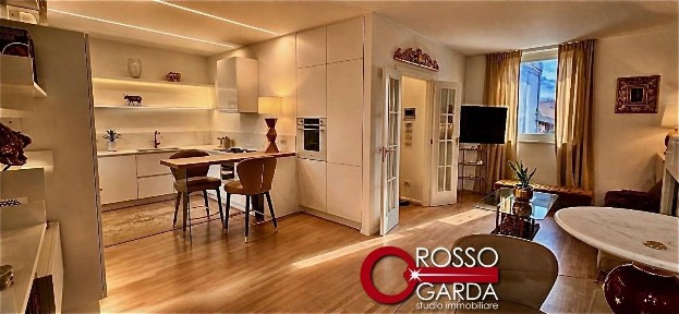 Terratetto unifamiliare piazza Corlo, 16, 25017 Lonato del Garda Italia, Lonato, Lonato del Garda