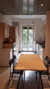 Macerata, Via Ghino Valenti, 11