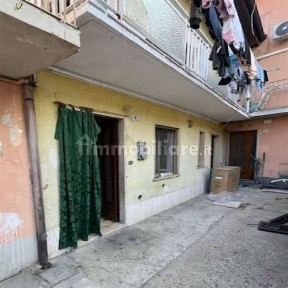 Appartamento all'asta piazza san vittore 41, Pieve Porto Morone