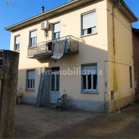 Appartamento all'asta via COLOMBARA 26, Gambolò
