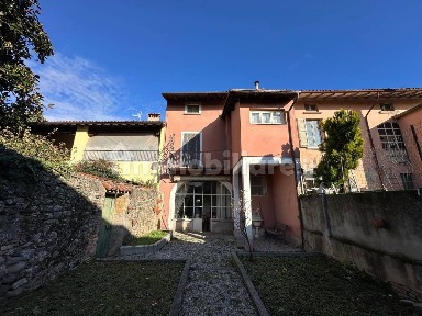 Terratetto unifamiliare via Pietro Lanfranchi 4, Centro, Calvagese della Riviera