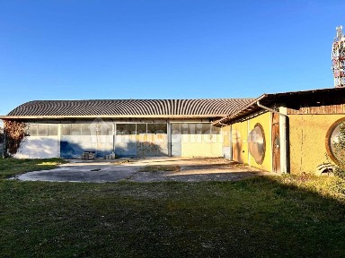 Rivignano Teor, Via Dante, 34