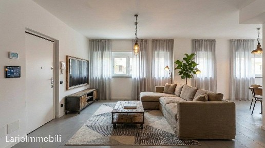 Trilocale via Bellocchio 6, Centro Storico, Voghera