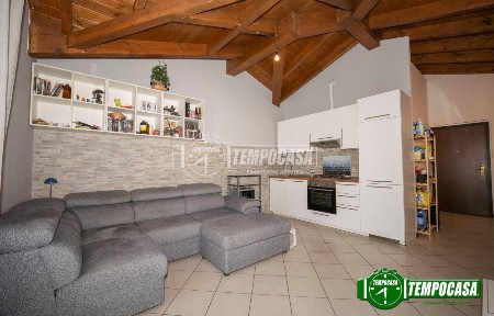 Casorate Primo, Via 25 APRILE