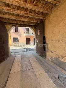 Terratetto unifamiliare 252 m², da ristrutturare, Rezzato