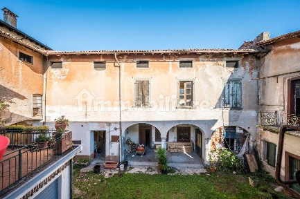 Terratetto unifamiliare via Mura 35, Centro, Palazzolo sull'Oglio