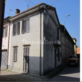 Appartamento all'asta via OBERDAN 1, Pancarana