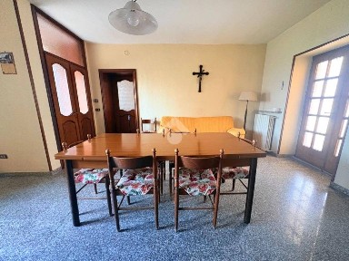 Pompiano, Via Santa Maria, 11