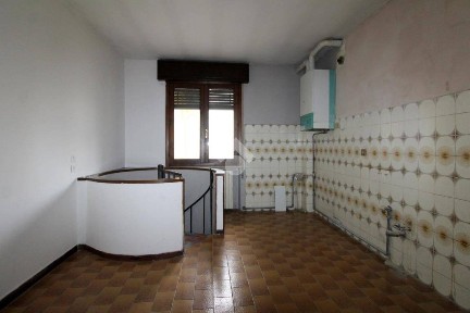 Terratetto unifamiliare via A. Diaz 152, Centro, San Zeno Naviglio