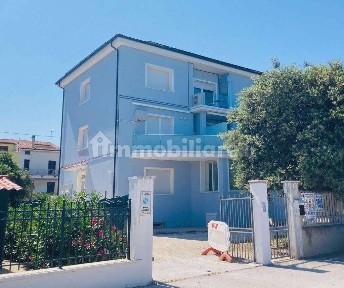 Bilocale nuovo, secondo piano, Porto Potenza Picena, Potenza Picena
