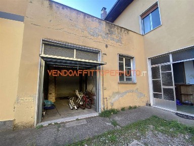 Terratetto unifamiliare via Milano 1, Centro, Palazzolo sull'Oglio
