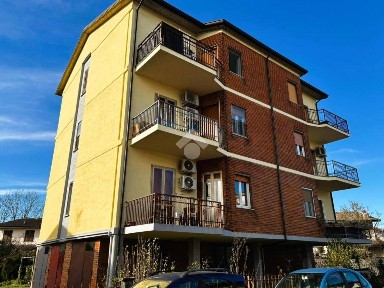 Trilocale via Alcide de gasperi 17, Centro, Belgioioso