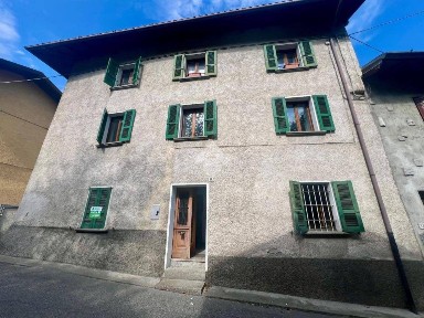 Terratetto unifamiliare via Bortolo Vidilini, Centro, Edolo