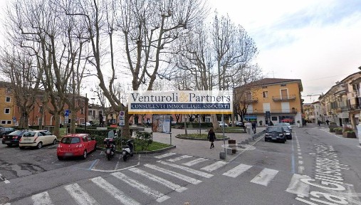 Terratetto plurifamiliare piazza Giuseppe Garibaldi, Centro Storico, Desenzano del Garda