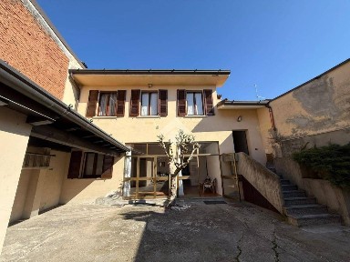Terratetto unifamiliare via Marchesi 21, Centro, Rovato
