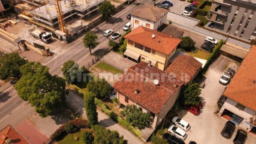 Terratetto unifamiliare via IV Novembre, Piazza, Gussago