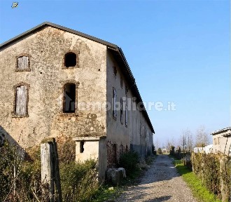 Casa indipendente all'asta via IV Novembre, Borgo San Giacomo