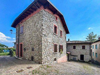 Terratetto unifamiliare via del Partigiano, Liano Formaga, Gargnano