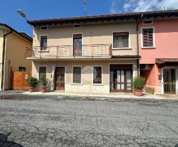 Terratetto unifamiliare via San Michele 16, Centro, Calvisano
