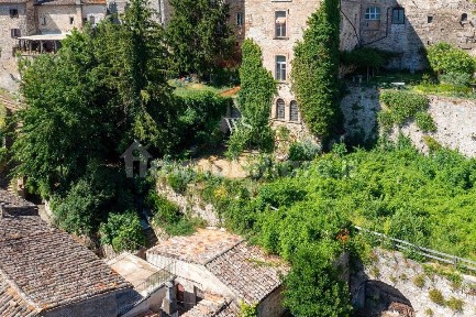 Appartamento todi, Todi