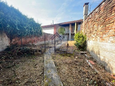 Terratetto plurifamiliare via Solferino, Alfianello