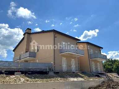 Trilocale via Ungheria, San Giacomo, Spoleto