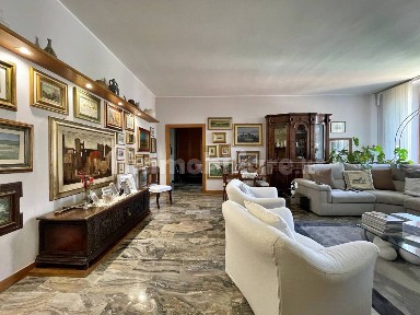 Pavia, Centro Storico, Via Villa Glori, 7