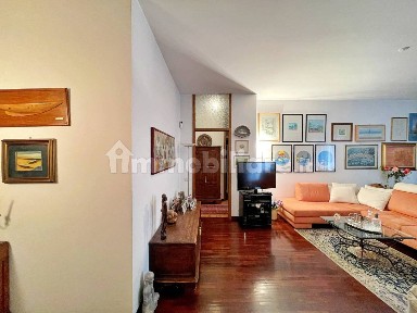 Pavia, Viale Cremona, Via Giovanni Amendola, 6